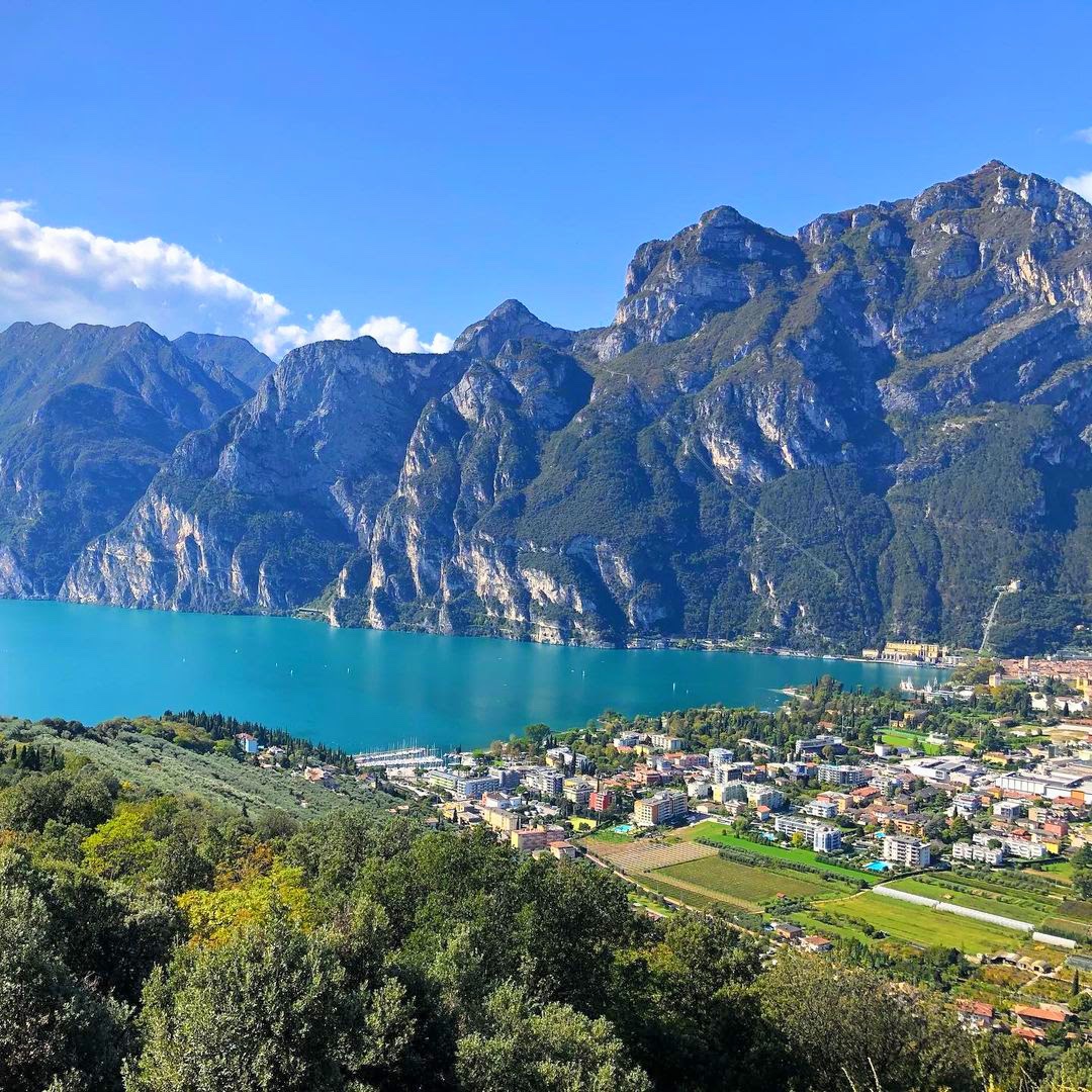 Yoga e Passeggiata Panoramica tra i Forti di Monte Brione Meeters