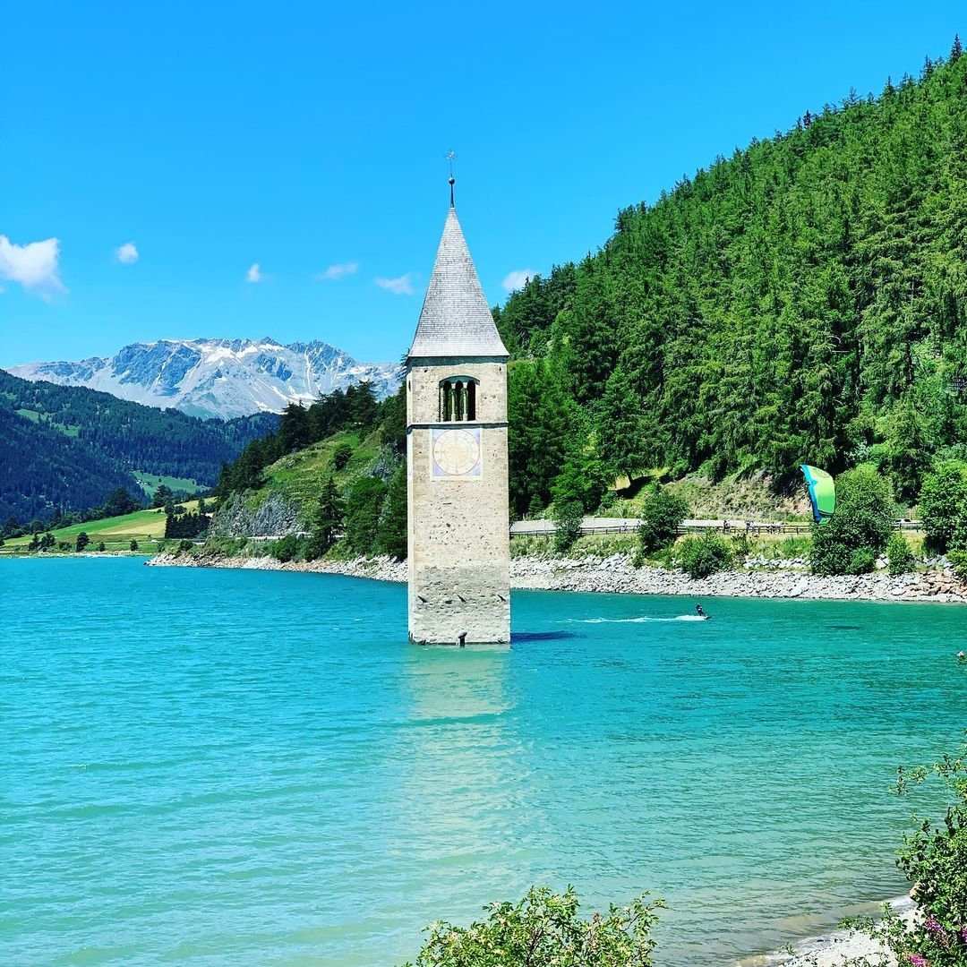 Un Fine Settimana al Lago di Resia, Gemma della Val Venosta